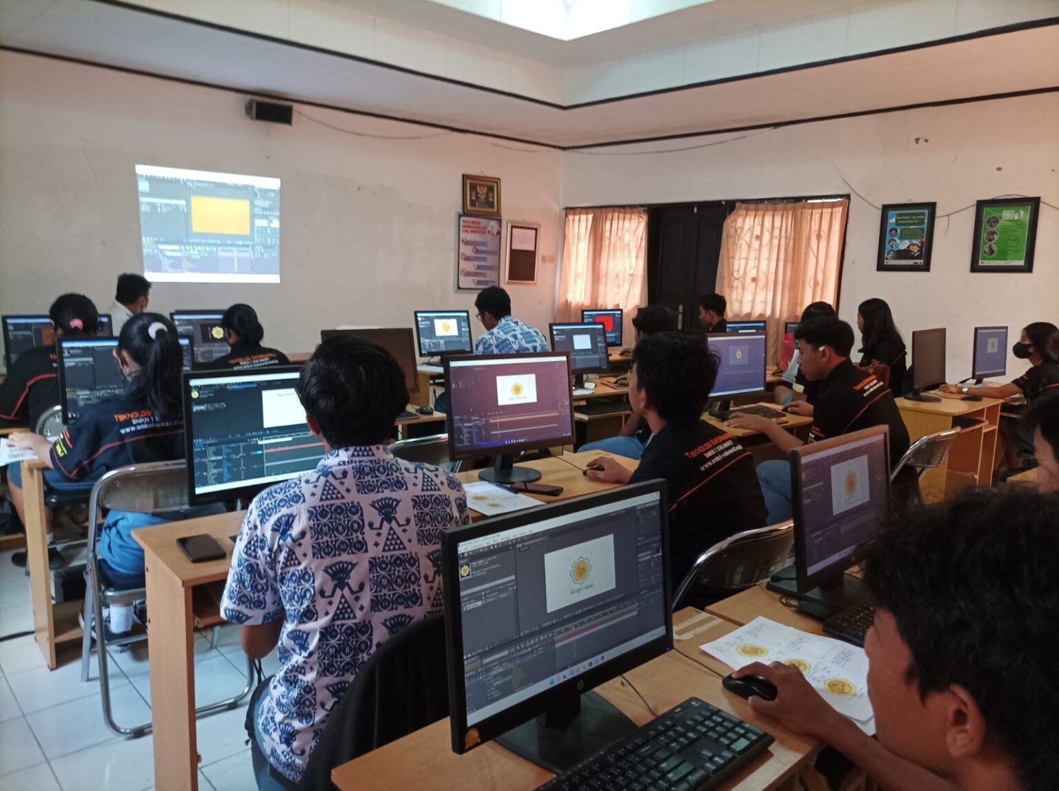 Desain Komunikasi Visual - DKV